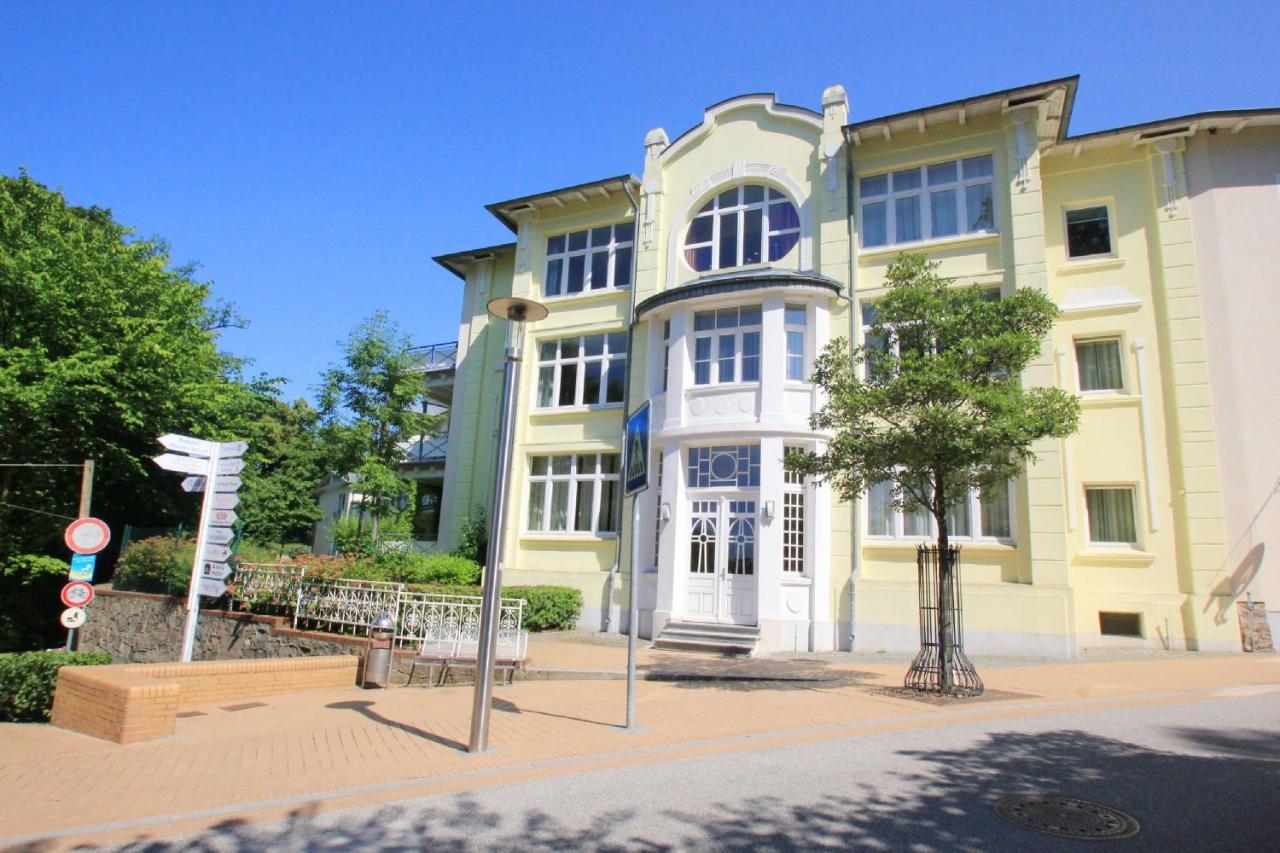 Strandnah, Balkon, Ahoi Erlebnisbad In Sellin Gratis - Strandresidenz Brandenburg Fewo 08 괴렌 외부 사진